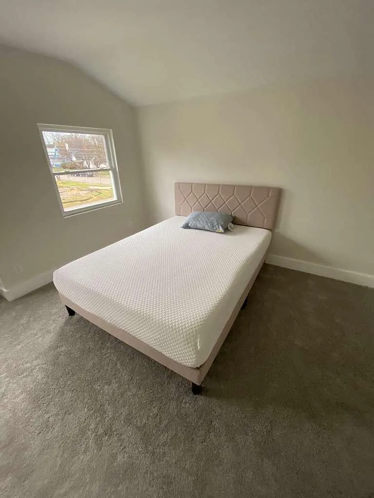 4 bed, 3.5 bath, 2935 sqft, $1,343 — Photo 2