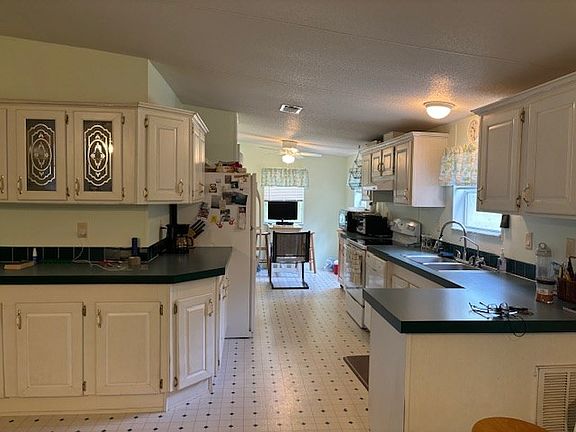 3rd image of 6391 NW County Road 336