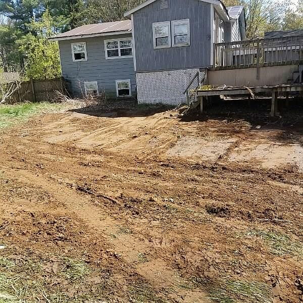 1st image of 9 Travers Ln