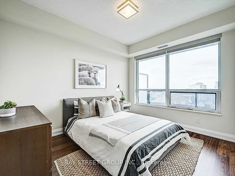 5 Sheppard Ave E #2622 — Photo 15