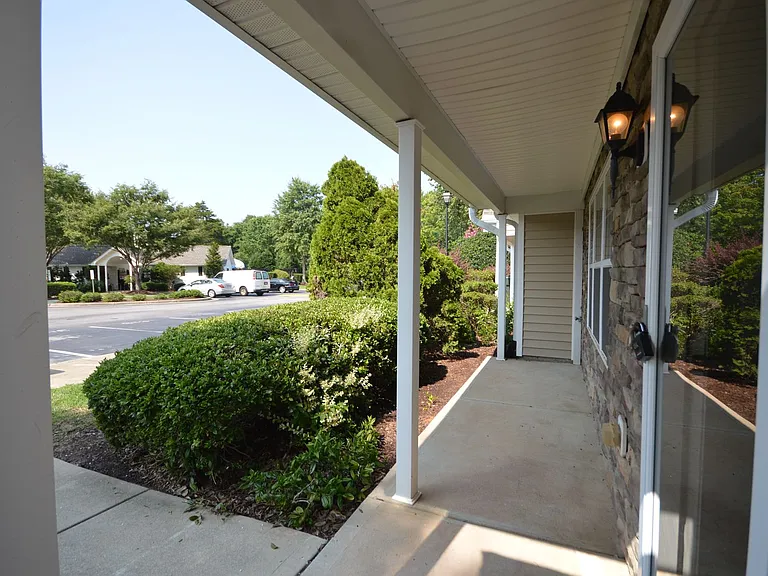 3617 Bison Hill Ln — Photo 3