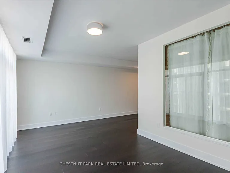 6 Jackes Ave #405 — Photo 12