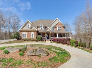 424 Yonah Homer Rd, Homer, GA 30547