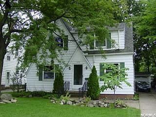 1st image of 19733 Riverwood Ave
