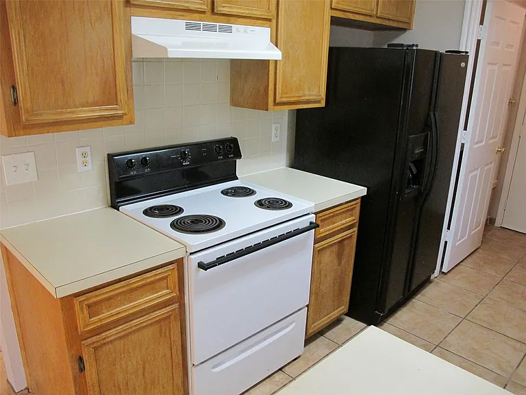 902 Quartz Ct #B — Photo 21