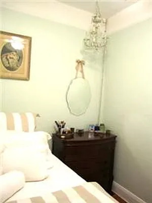 Rented by Veracity NYC LLC | media 59