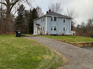 2 Old Pond St #2, Norfolk, MA 02056