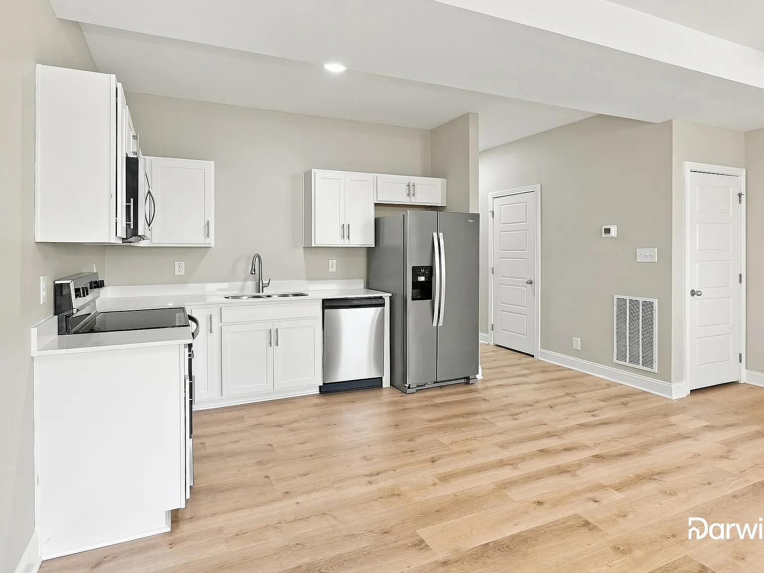 2 bed, 2.5 bath, 1550 sqft, $1,415 — Photo 3
