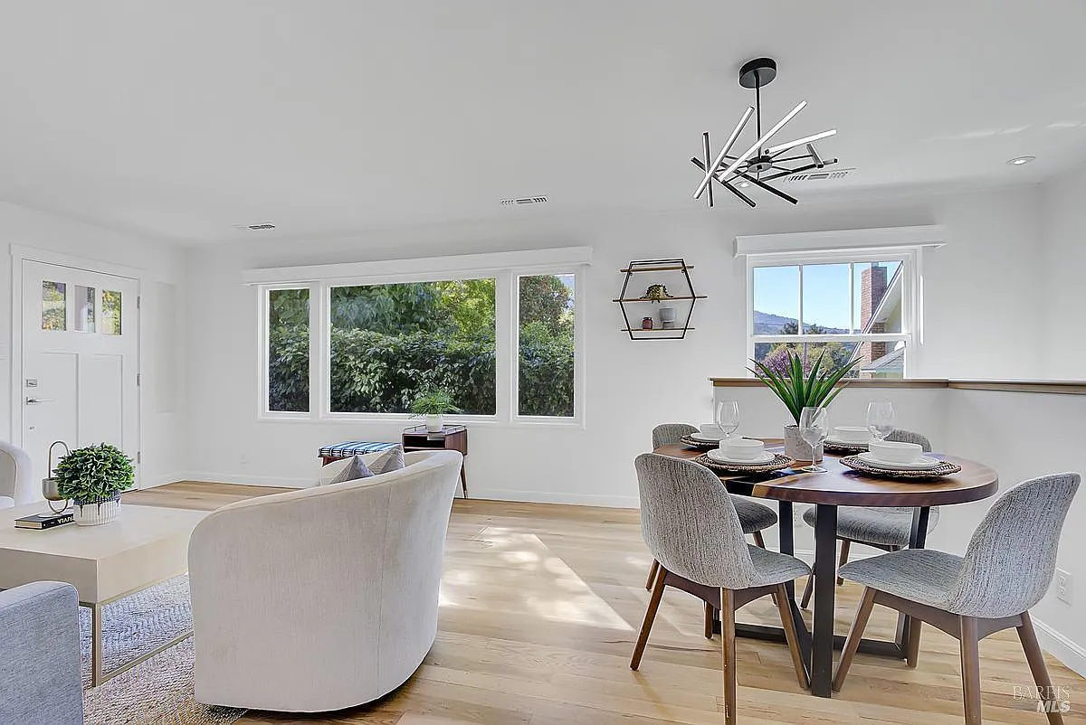 8 Buena Vista Avenue photo 1