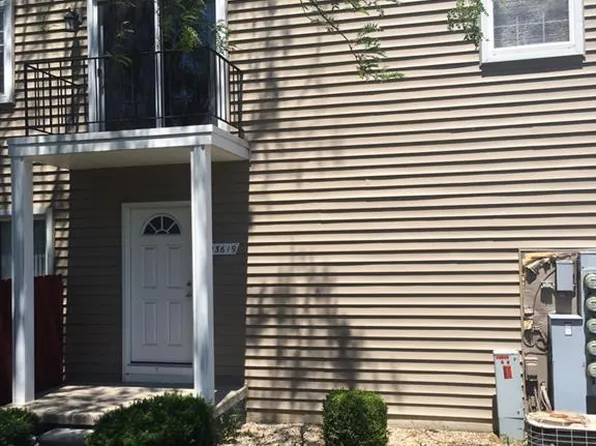 23619 N Rockledge, Novi, MI 48375