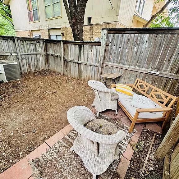 1320 Southport Dr #B — Photo 11