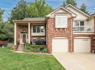 14130 Baywood Villages Dr, Chesterfield, MO