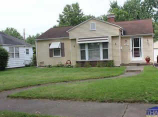 132 N 36th St, Terre Haute, IN 47803