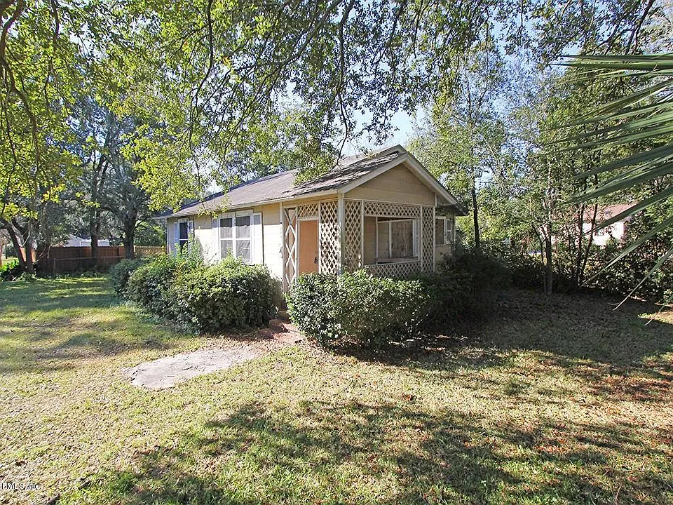 660 Willow Branch Ave
