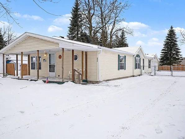 532 S Kaiser St, Pinconning, MI 48650