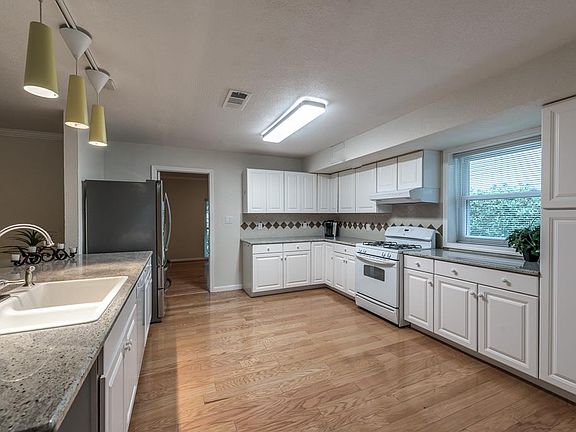 5th image of 12614 Rocky Meadow Dr
