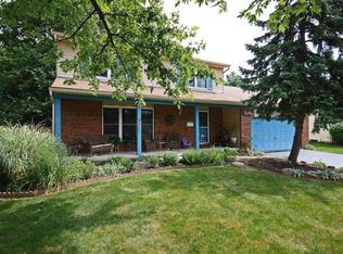 7060 Roundelay Rd N, Reynoldsburg, OH 43068