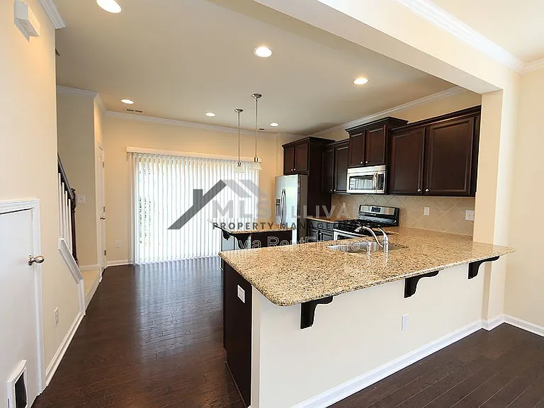 200 Mount Evans Dr — Photo 7