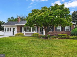 1112 Hanover Rd, York, PA 17408