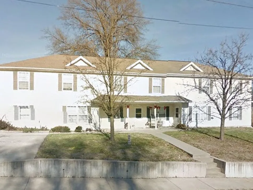 619 Locust St