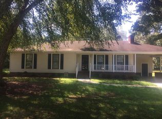 2543 English Squire Dr, Kinston, NC 28504