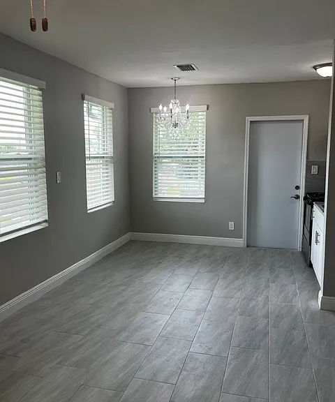 217 SW Avenue D #2 — Photo 9