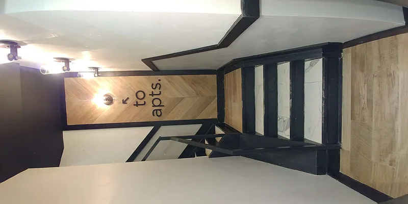 Rented by Reyes & Elsamad Real Estate Group | media 39