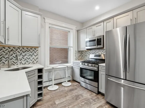11 Rutgers Ave #11.5, Jersey City, NJ 07305