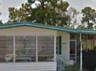922 Lazy Ln, North Fort Myers, FL 33917