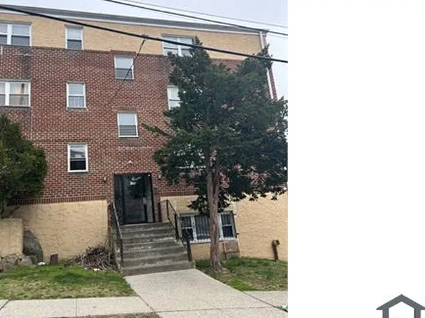 188 Voss Ave, Yonkers, NY 10703