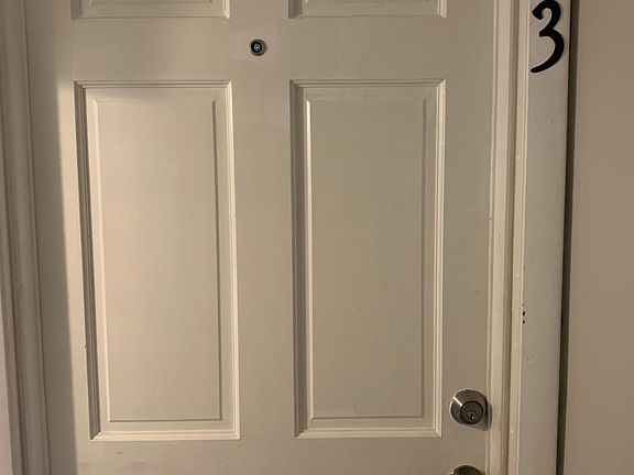 3rd image of 104 W Maple St #3