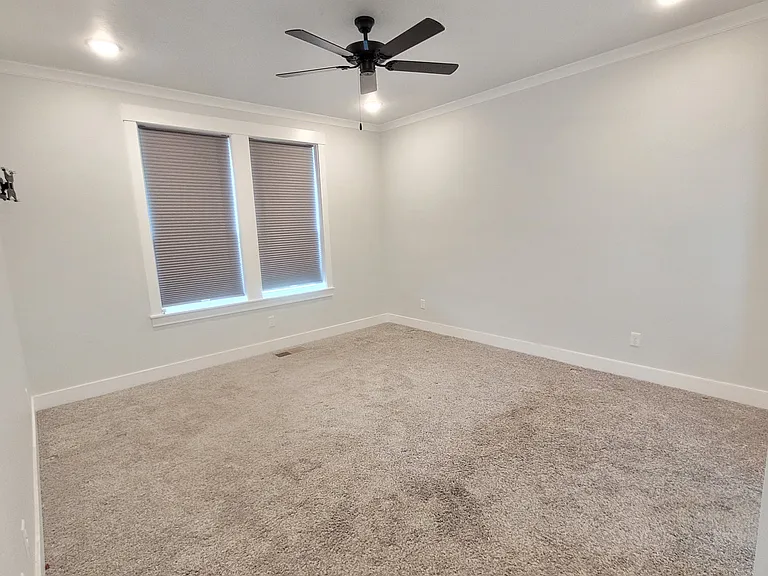 1768 W Crosswind St — Photo 16