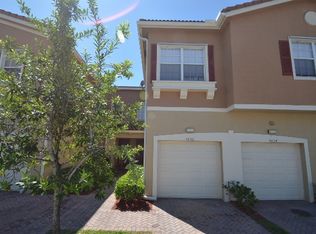 5856 Hampton Hills Blvd, Fort Lauderdale, FL 33321