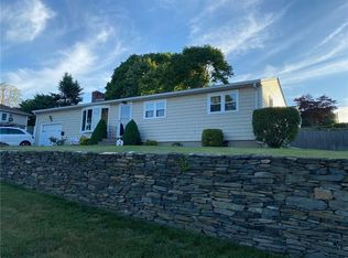 481 Buchanan St, Pawtucket, RI 02860