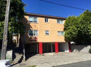 7607 8th Ave NW #204, Seattle, WA 98117