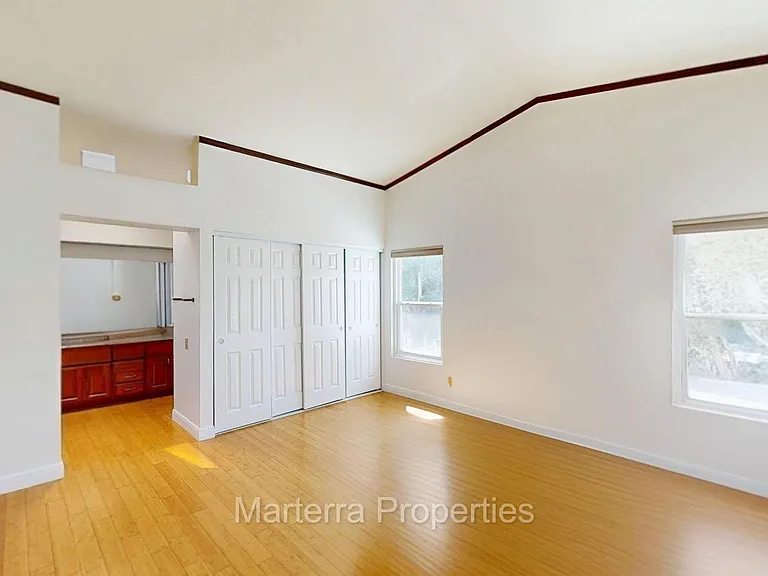 31 Whistling Isle — Photo 16