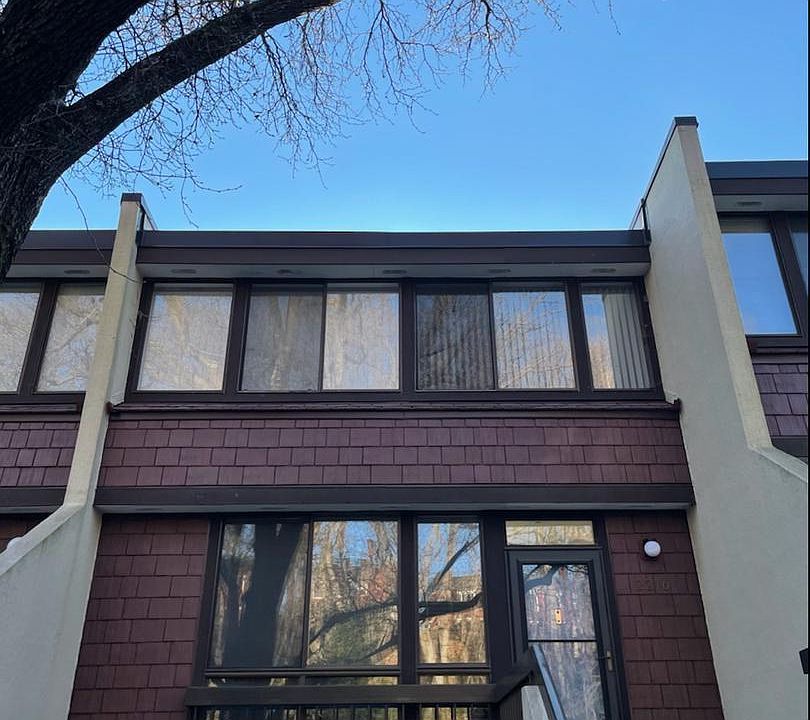 1st image of 2216 S Quincy St #2
