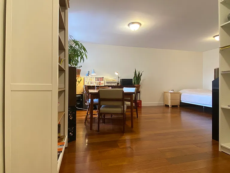 90-10 34th Ave #5H — Photo 9