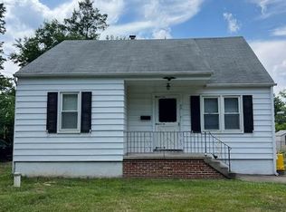 42 Ardsley Ave, Ewing, NJ 08638