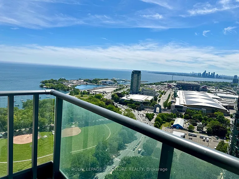 215 Fort York Blvd #3709 — Photo 16