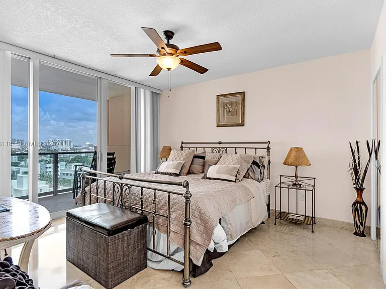 1455 Ocean Dr #1106 — Photo 22