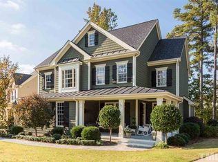 401 Wanderview Ln, Holly Springs, NC 27540