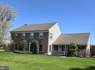 2035 Parkton Ln, York, PA