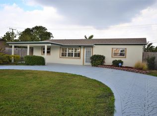 1027 SW 28th Ave, Boynton Beach, FL 33426