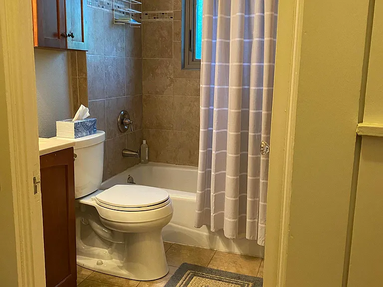 739 S High St — Photo 14