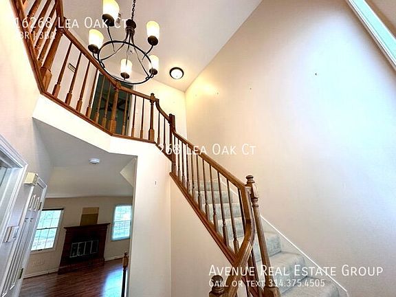 3rd image of 16268 Lea Oak Ct