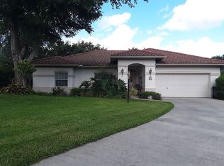 31 Carlson Ln, Palm Coast, FL 32137