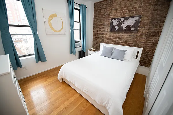 Rented by Park River | media 12