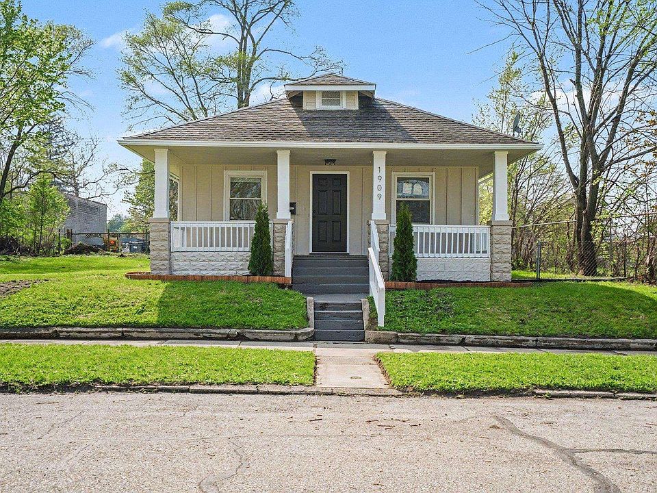 1st image of 1909 S Lafayette Blvd