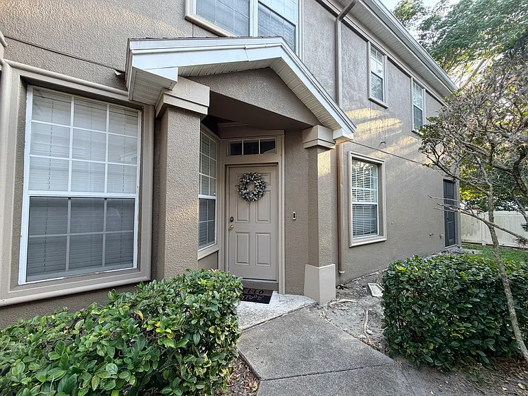 4212 Bismarck Palm Dr — Photo 4